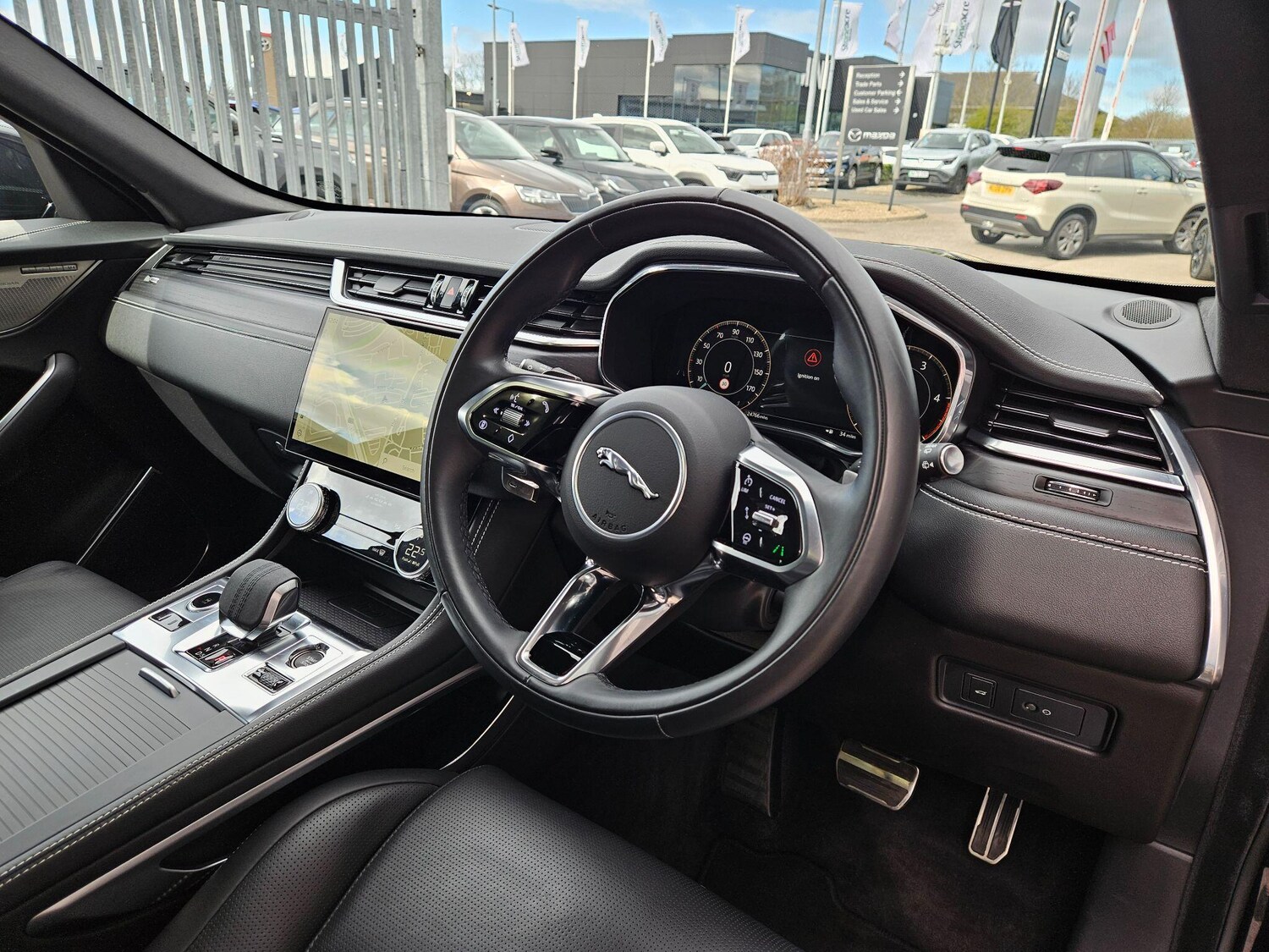 Used Jaguar F-Pace 2024 for sale - 78047393: Photo 11