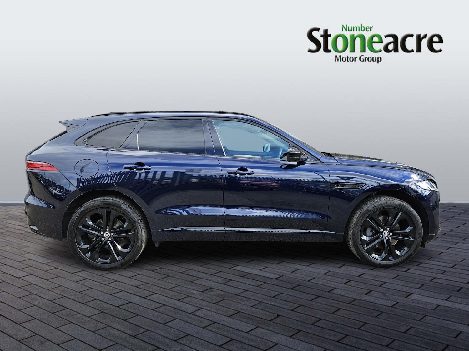 Used Jaguar F-Pace 2024 for sale - 78047393: Photo 2