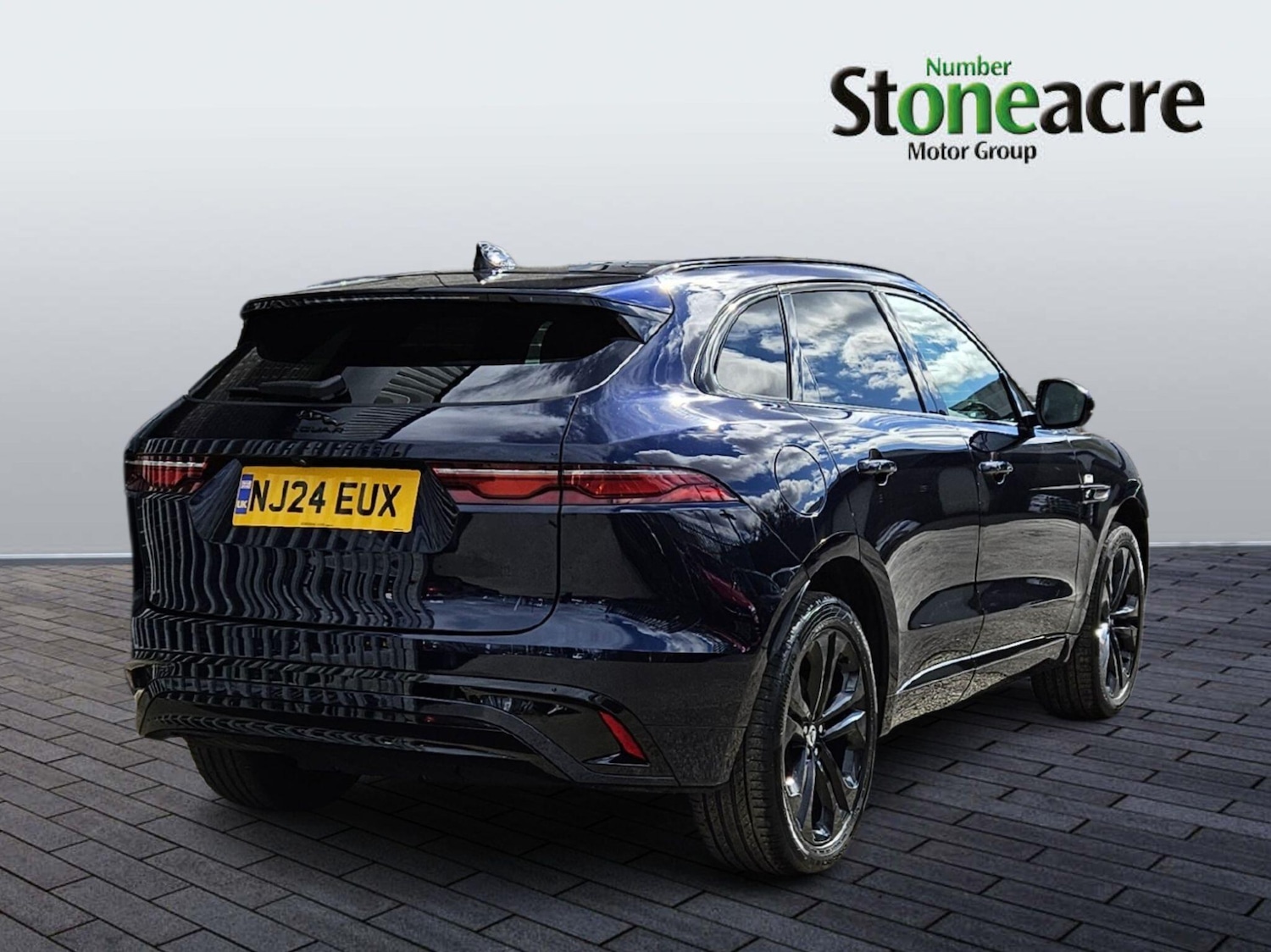 Used Jaguar F-Pace 2024 for sale - 78047393: Photo 3