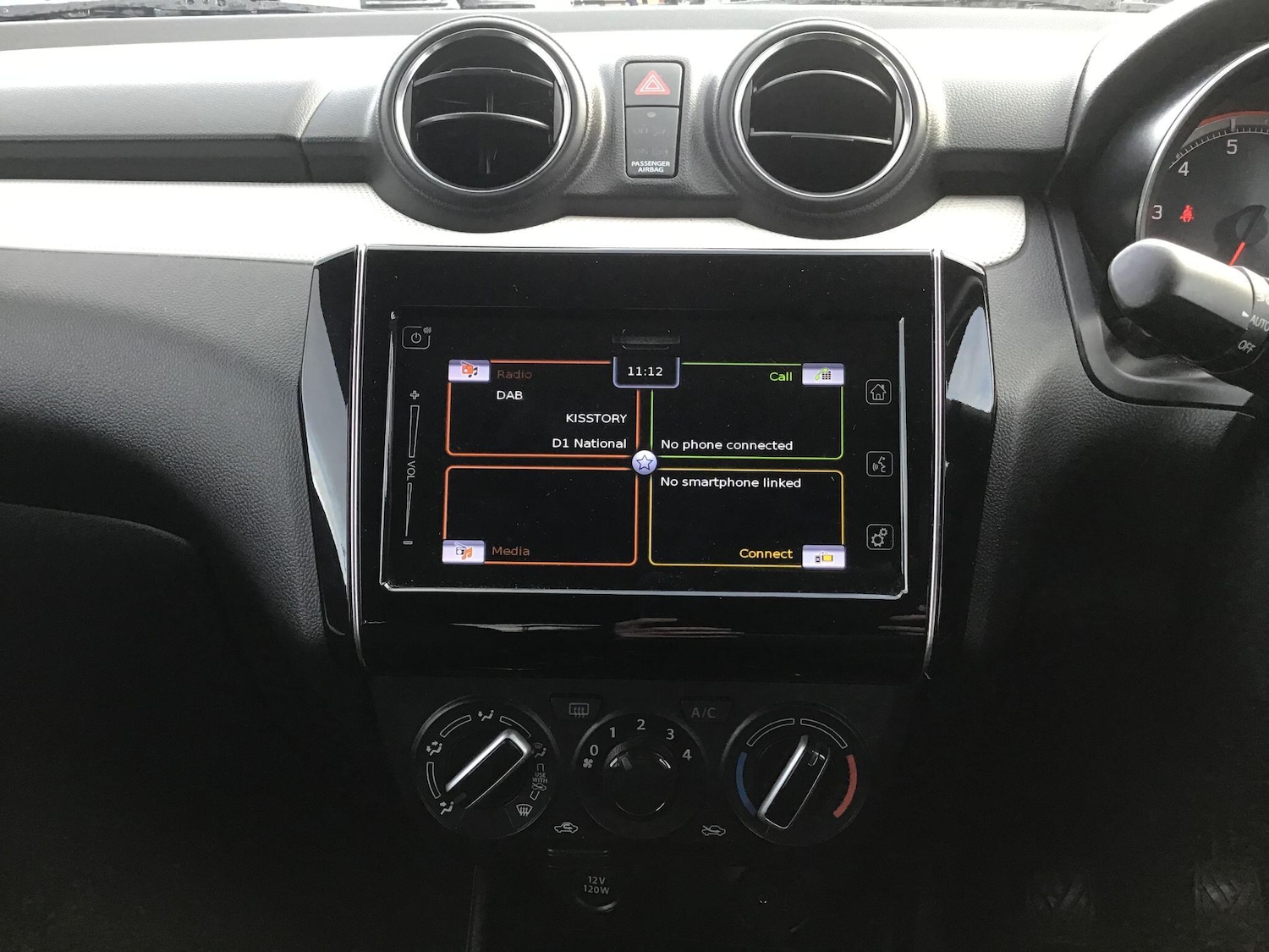 Used Suzuki Swift 2020 for sale - 76473666: Photo 17