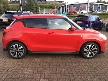 Used Suzuki Swift 2020 for sale - 76473666: Photo