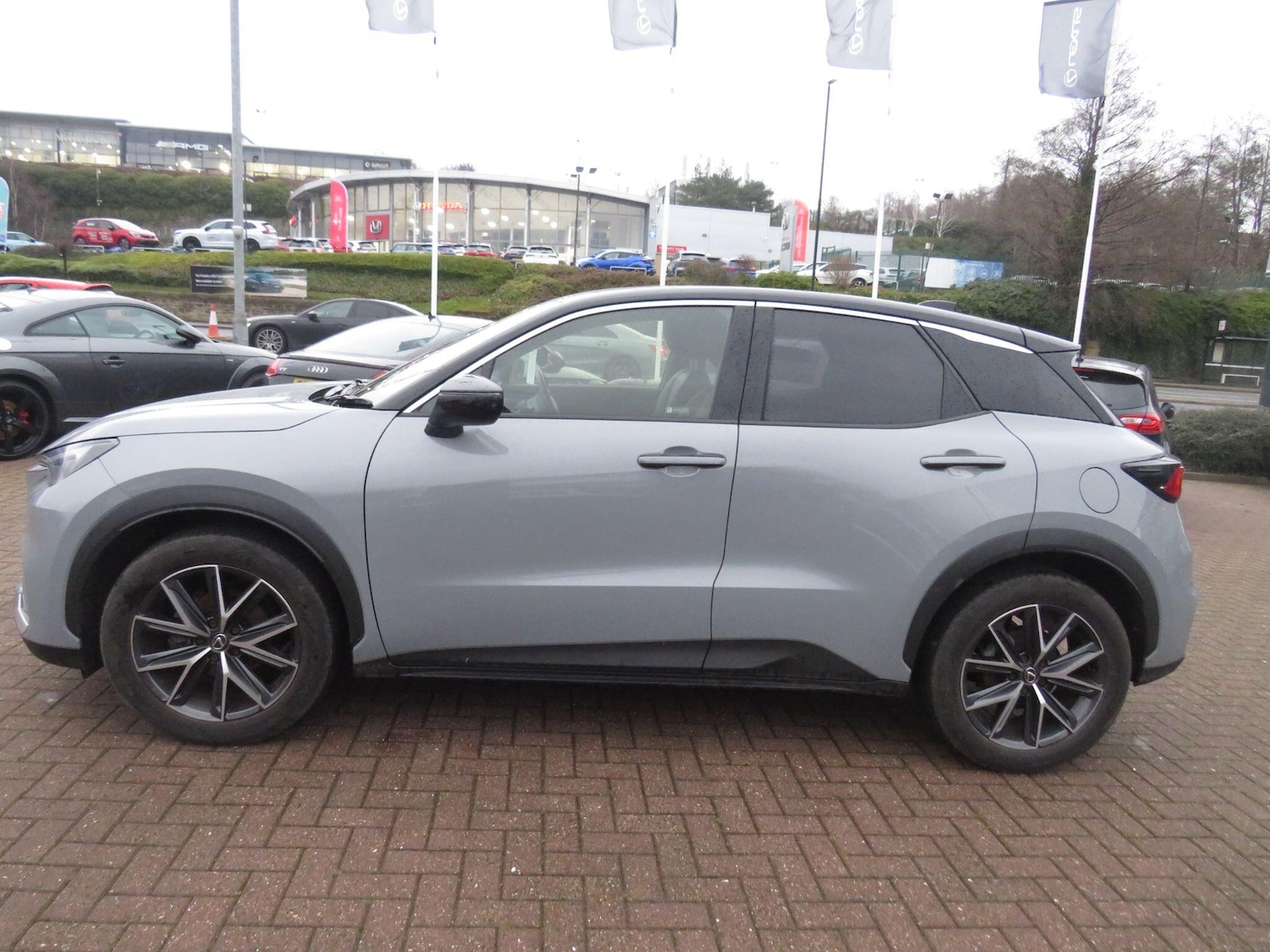 Used Lexus LBX 2024 for sale - 77343780: Photo 8