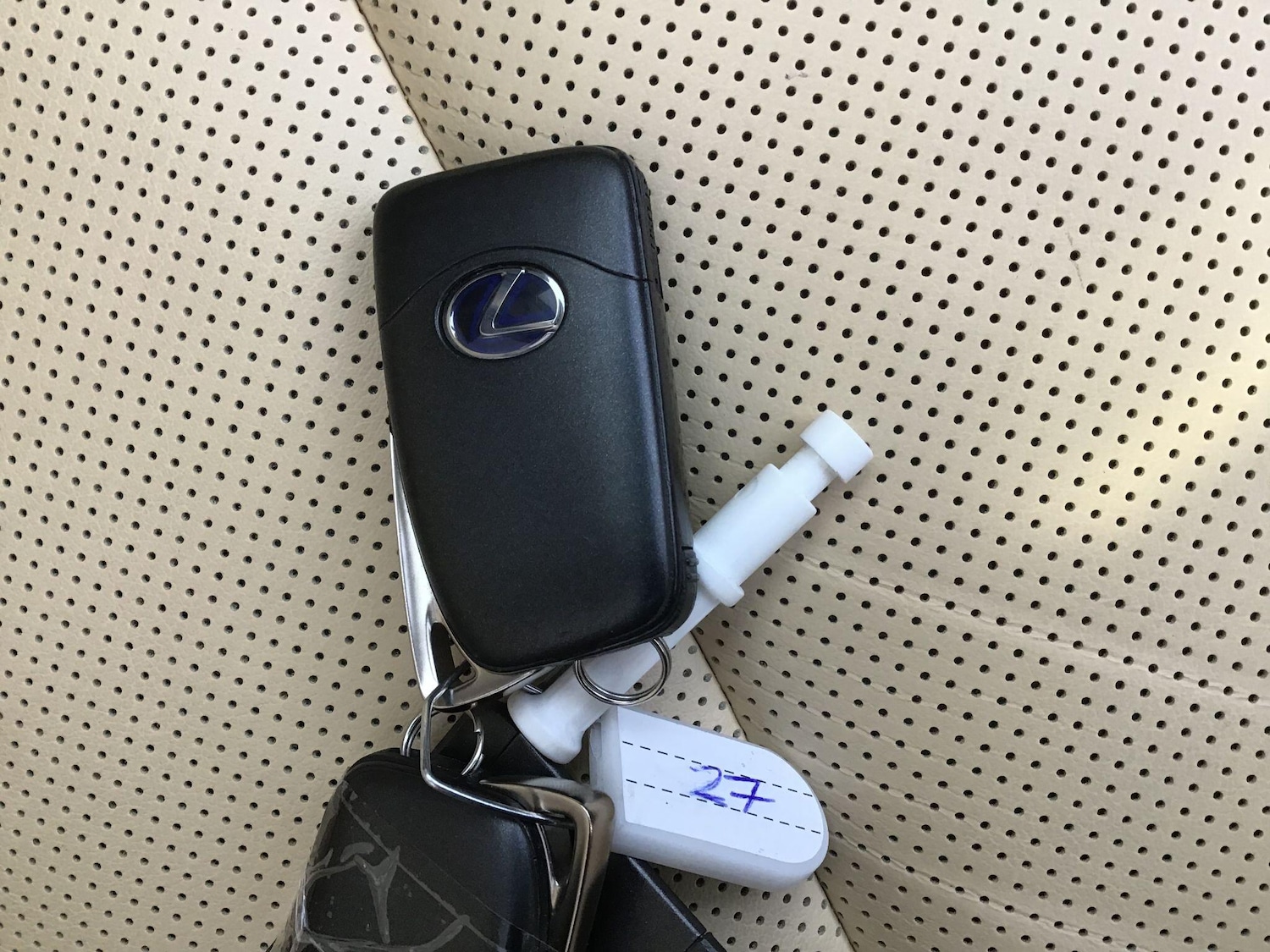 Used Lexus NX for sale - 76728647: Photo 23