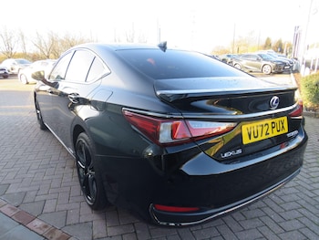 Used Lexus ES 2022 for sale - 76866079: Photo