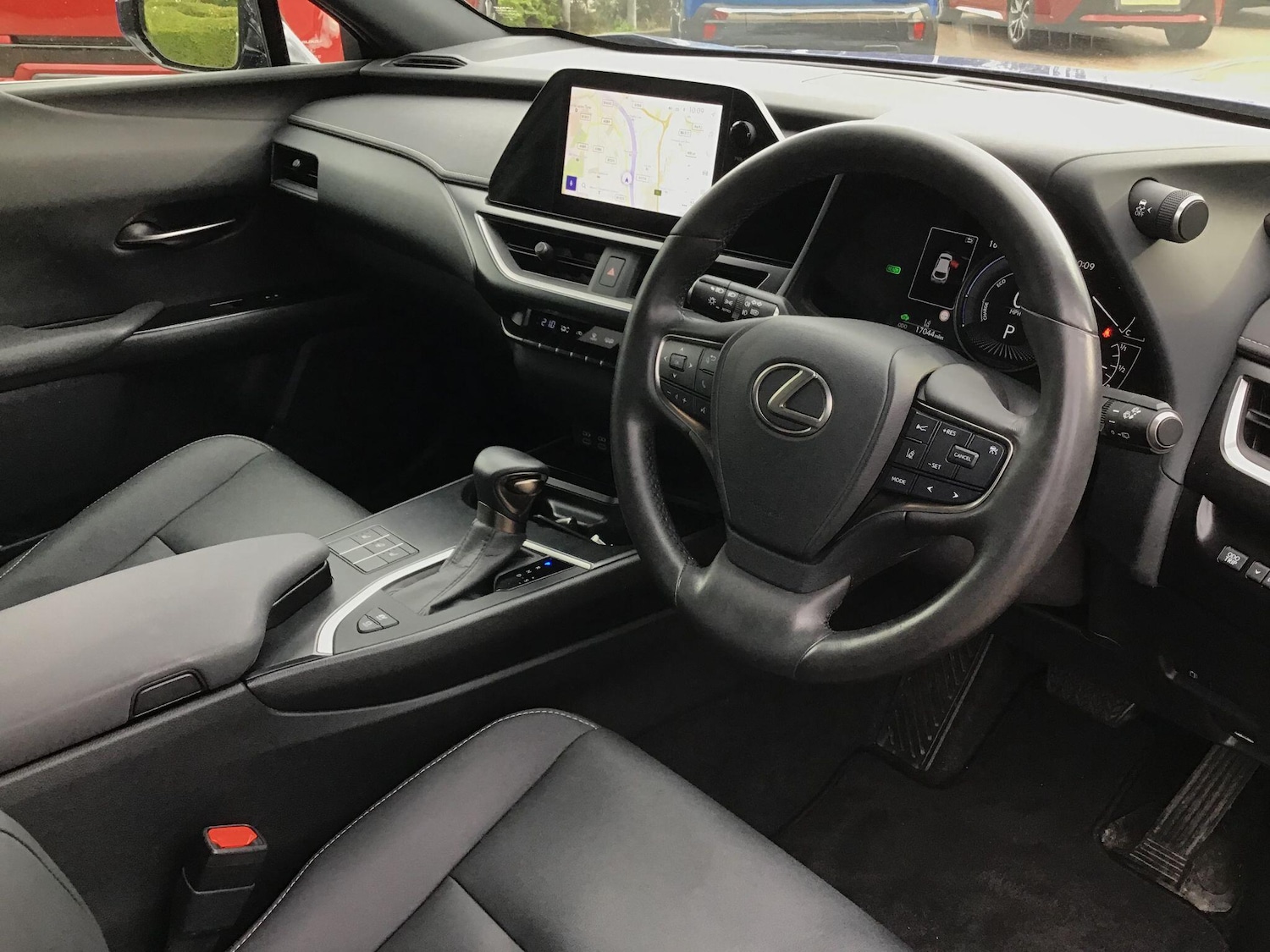 Used Lexus UX 2023 for sale - 76997512: Photo 13
