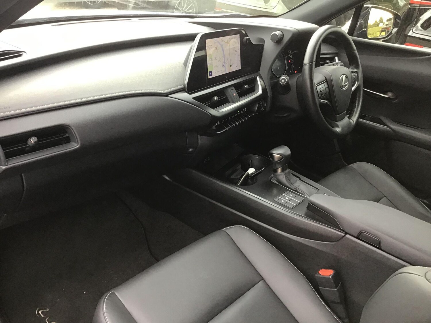 Used Lexus UX 2023 for sale - 76997512: Photo 14