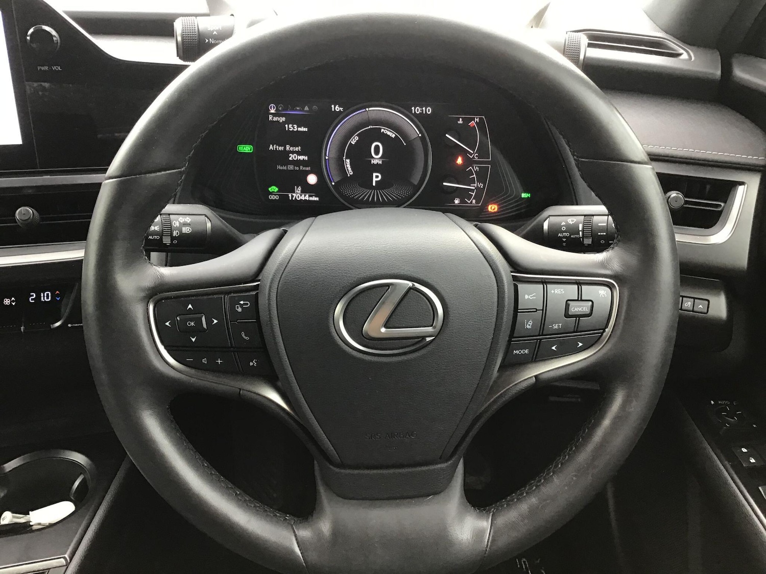 Used Lexus UX 2023 for sale - 76997512: Photo 15