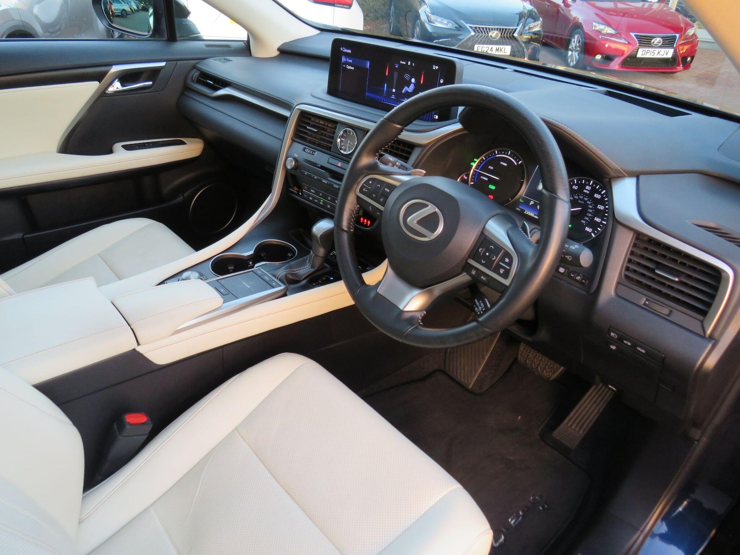 Used Lexus RX 2022 for sale - 76702375: Photo 13