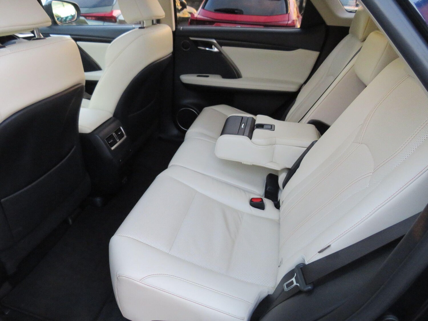 Used Lexus RX 2022 for sale - 76702375: Photo 19