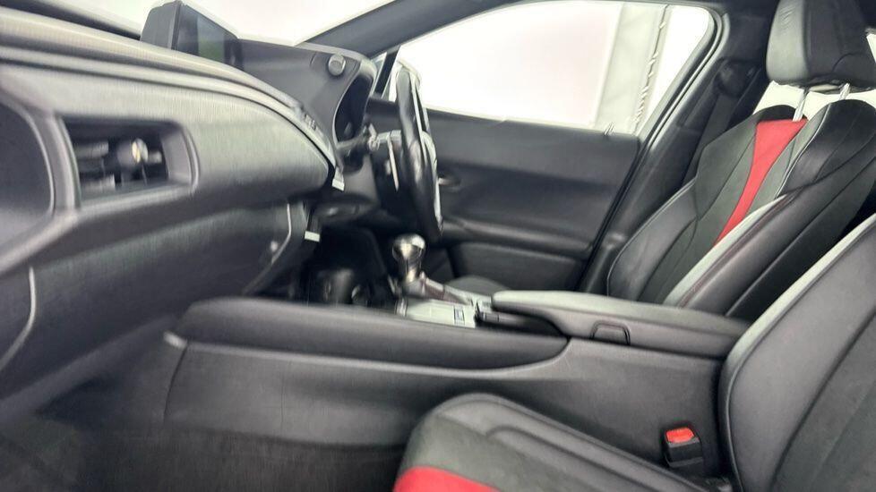 Used Lexus UX 2021 for sale - 77411684: Photo 5