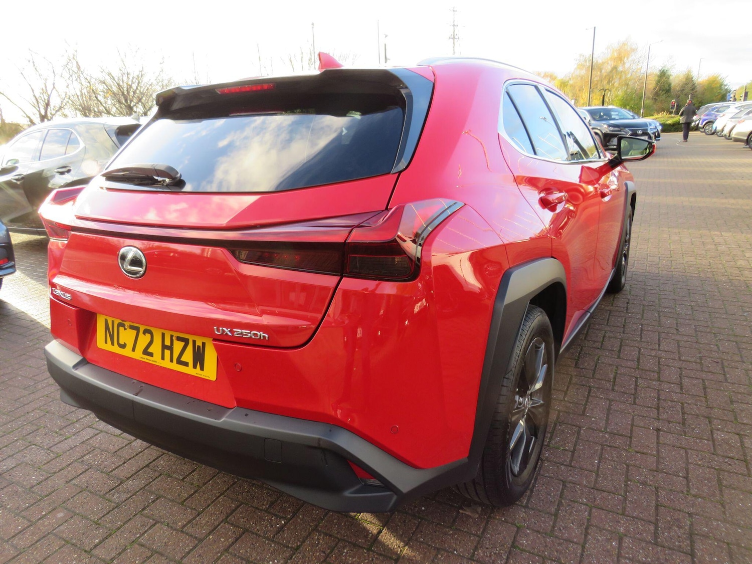 Used Lexus UX 2022 for sale - 76781114: Photo 5