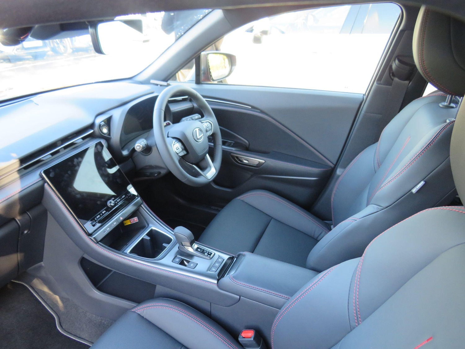 Used Lexus LBX 2025 for sale - 76440483: Photo 12