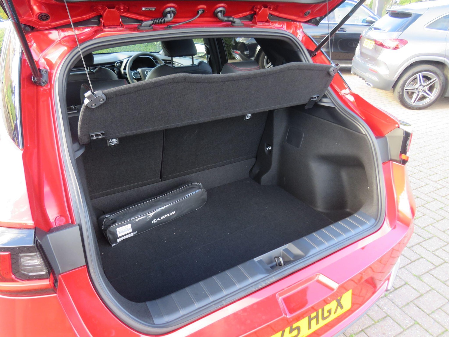 Used Lexus LBX 2025 for sale - 76440483: Photo 31