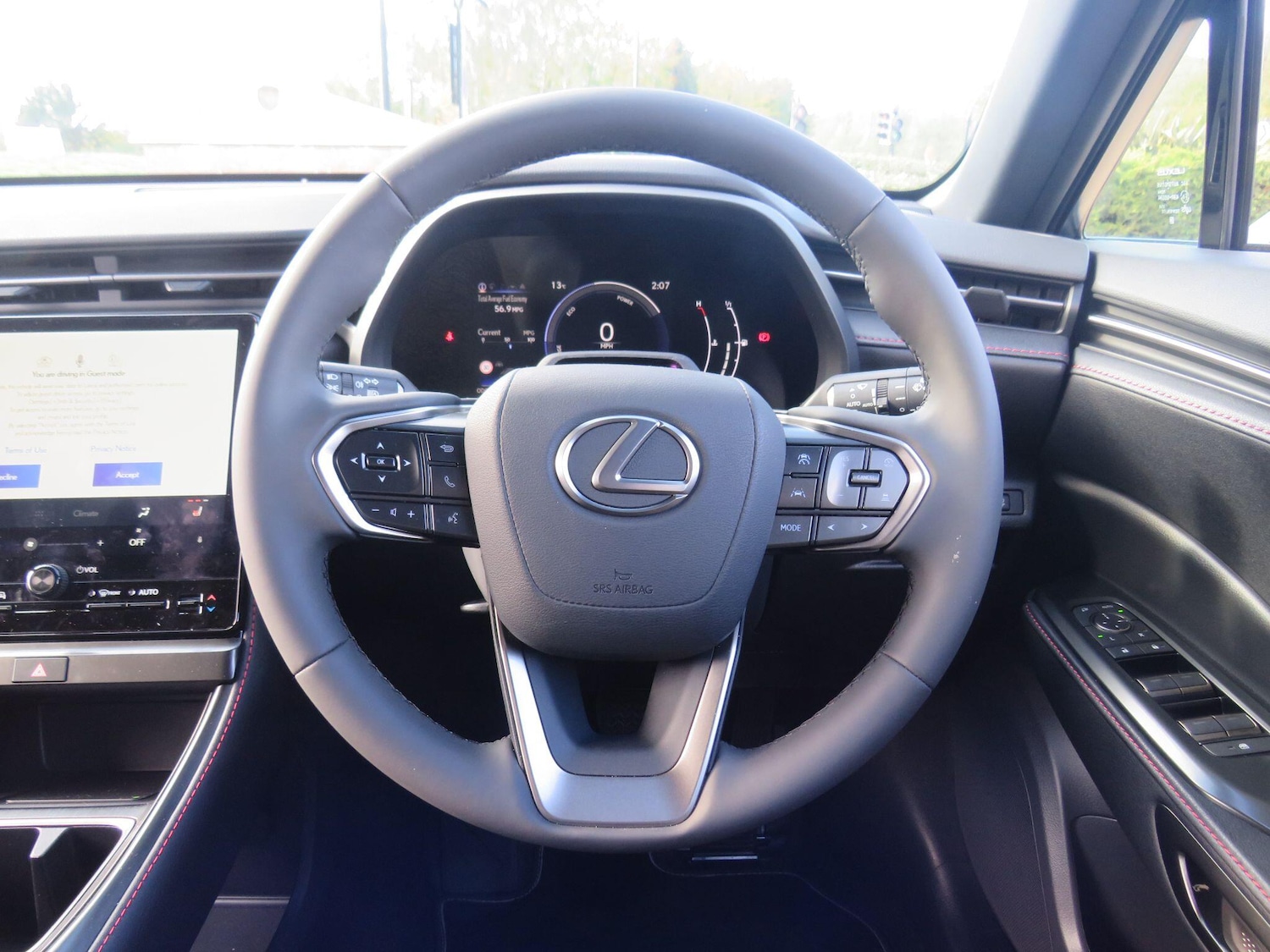 Used Lexus LBX 2025 for sale - 76440483: Photo 35