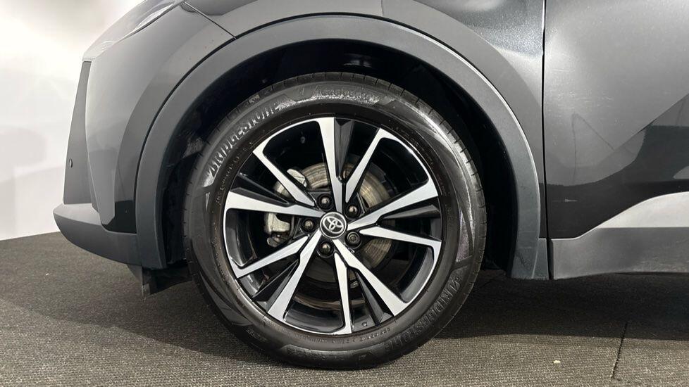 Used Toyota C-HR 2025 for sale - 77468443: Photo 11