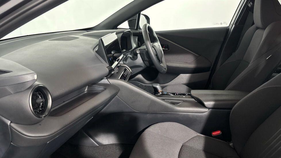 Used Toyota C-HR 2025 for sale - 77468443: Photo 14