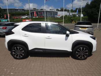 Used Toyota Yaris Cross 2023 for sale - 75174091: Photo