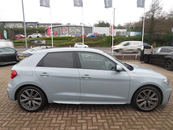 Used Audi A1 2023 for sale - 77304901: Photo