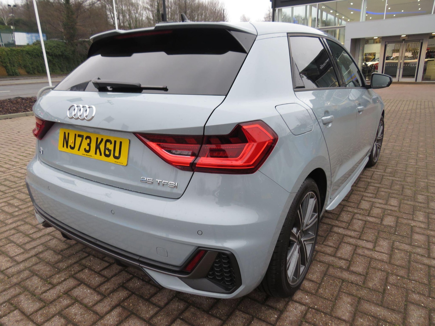 Used Audi A1 for sale - 77304901: Photo 5