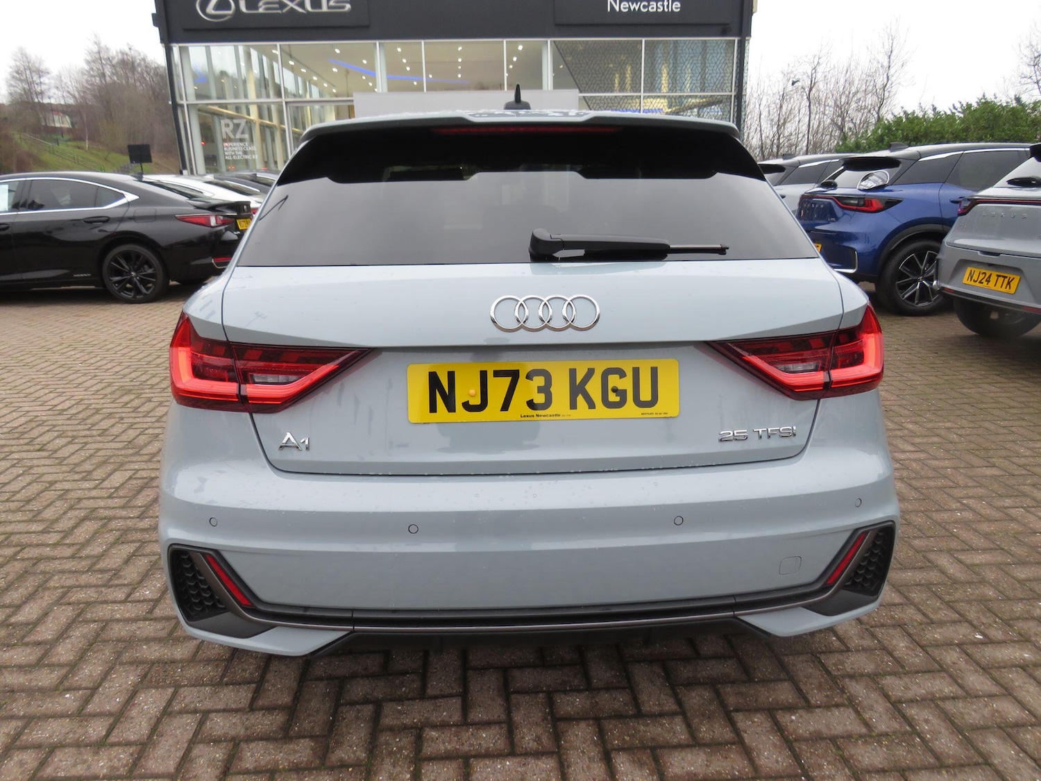 Used Audi A1 for sale - 77304901: Photo 6