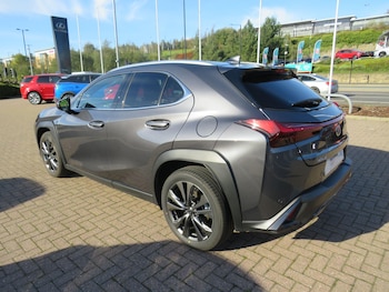 Used Lexus UX 2025 for sale - 76072872: Photo