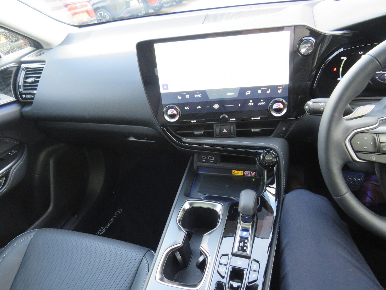 Used Lexus NX 2025 for sale - 76886872: Photo 10