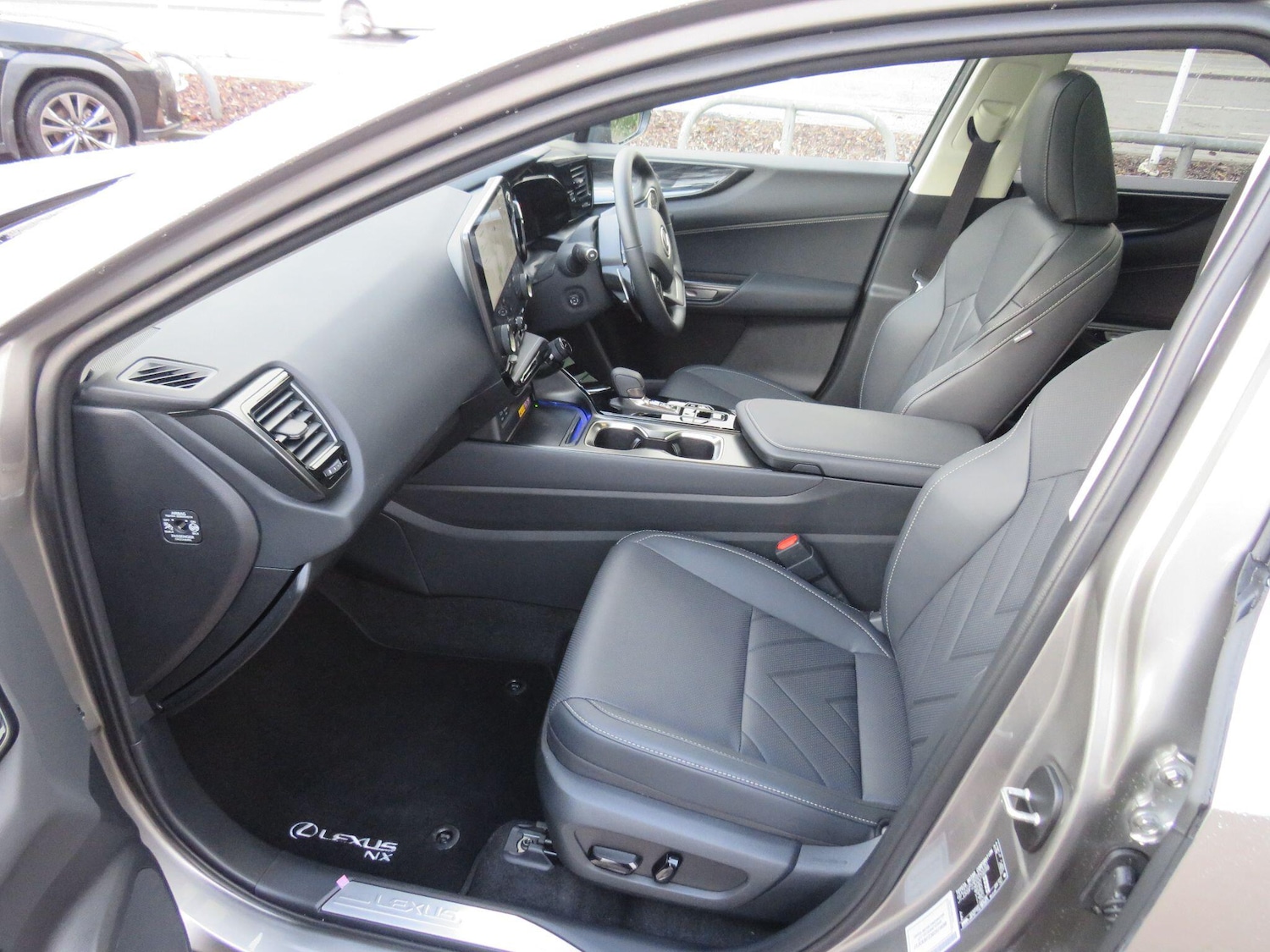 Used Lexus NX 2025 for sale - 76886872: Photo 27