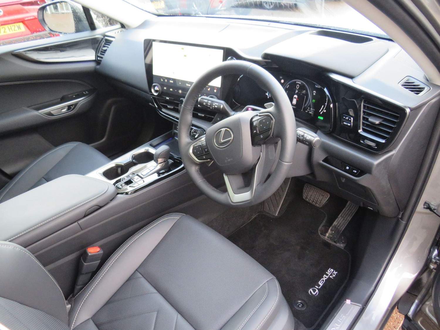 Used Lexus NX 2025 for sale - 76886872: Photo 9