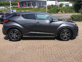 Used Toyota C-HR 2021 for sale - 79236883: Photo