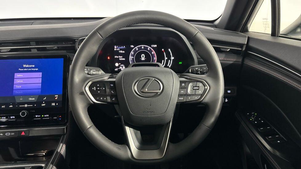 Used Lexus LBX 2025 for sale - 77215565: Photo 15