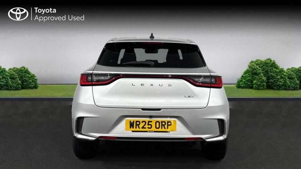 Used Lexus LBX 2025 for sale - 77215565: Photo 6