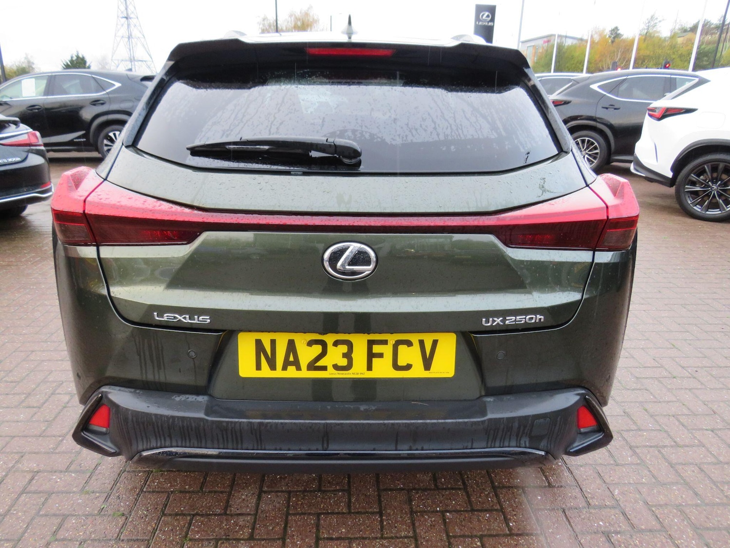Used Lexus UX 2023 for sale - 76658087: Photo 6