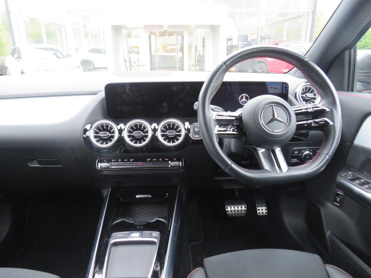 Used Mercedes-Benz GLA 2024 for sale - 76314334: Photo 10
