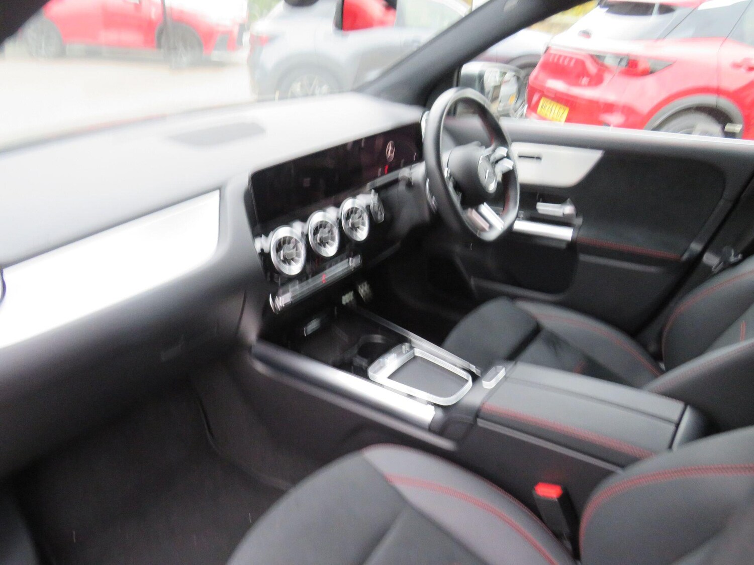 Used Mercedes-Benz GLA 2024 for sale - 76314334: Photo 9