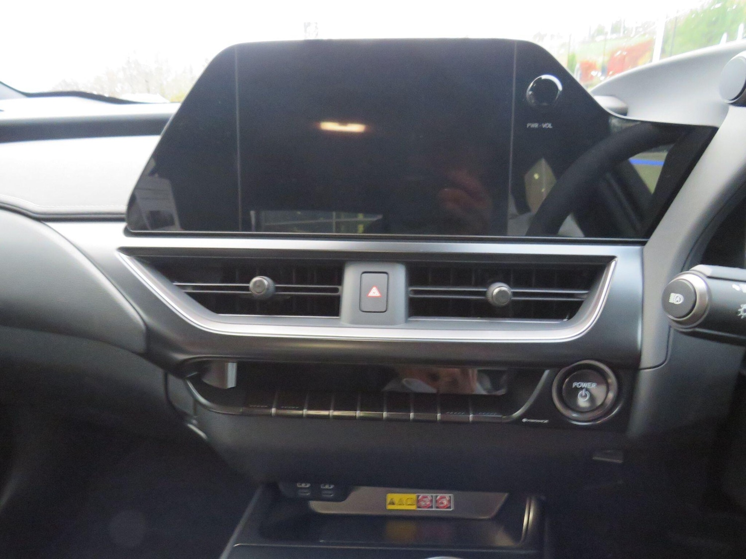 Used Lexus UX 2025 for sale - 76886144: Photo 18