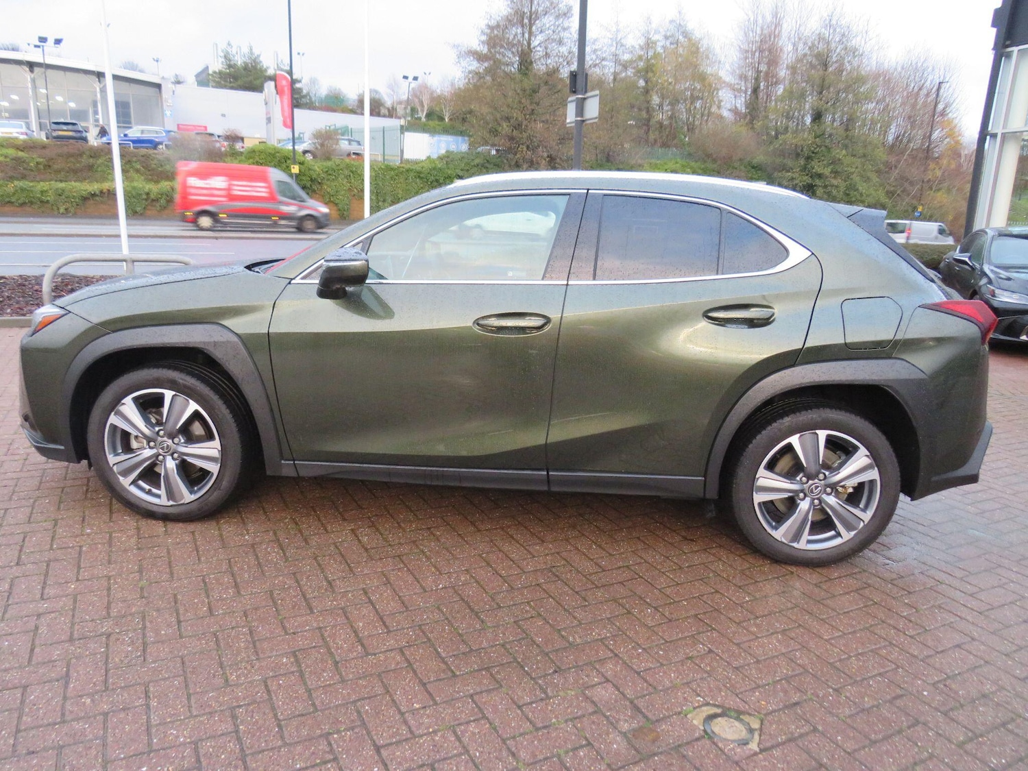 Used Lexus UX 2025 for sale - 76886144: Photo 6