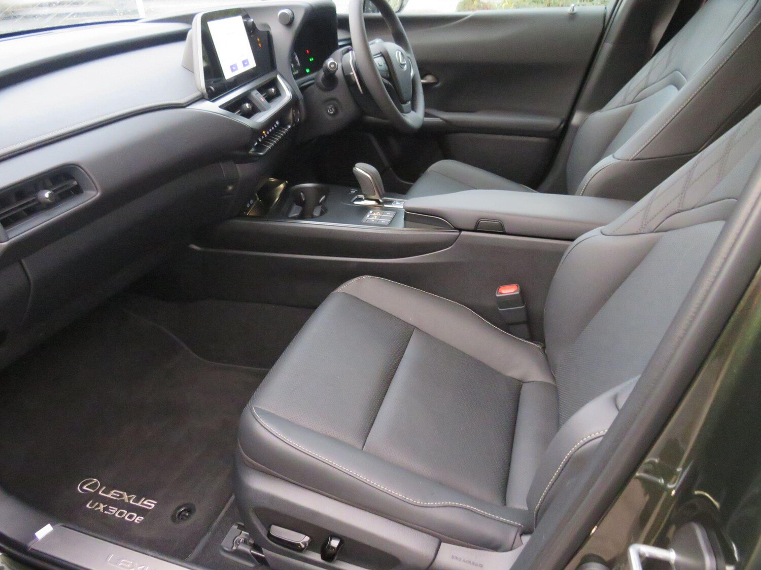 Used Lexus UX for sale - 78115340: Photo 14