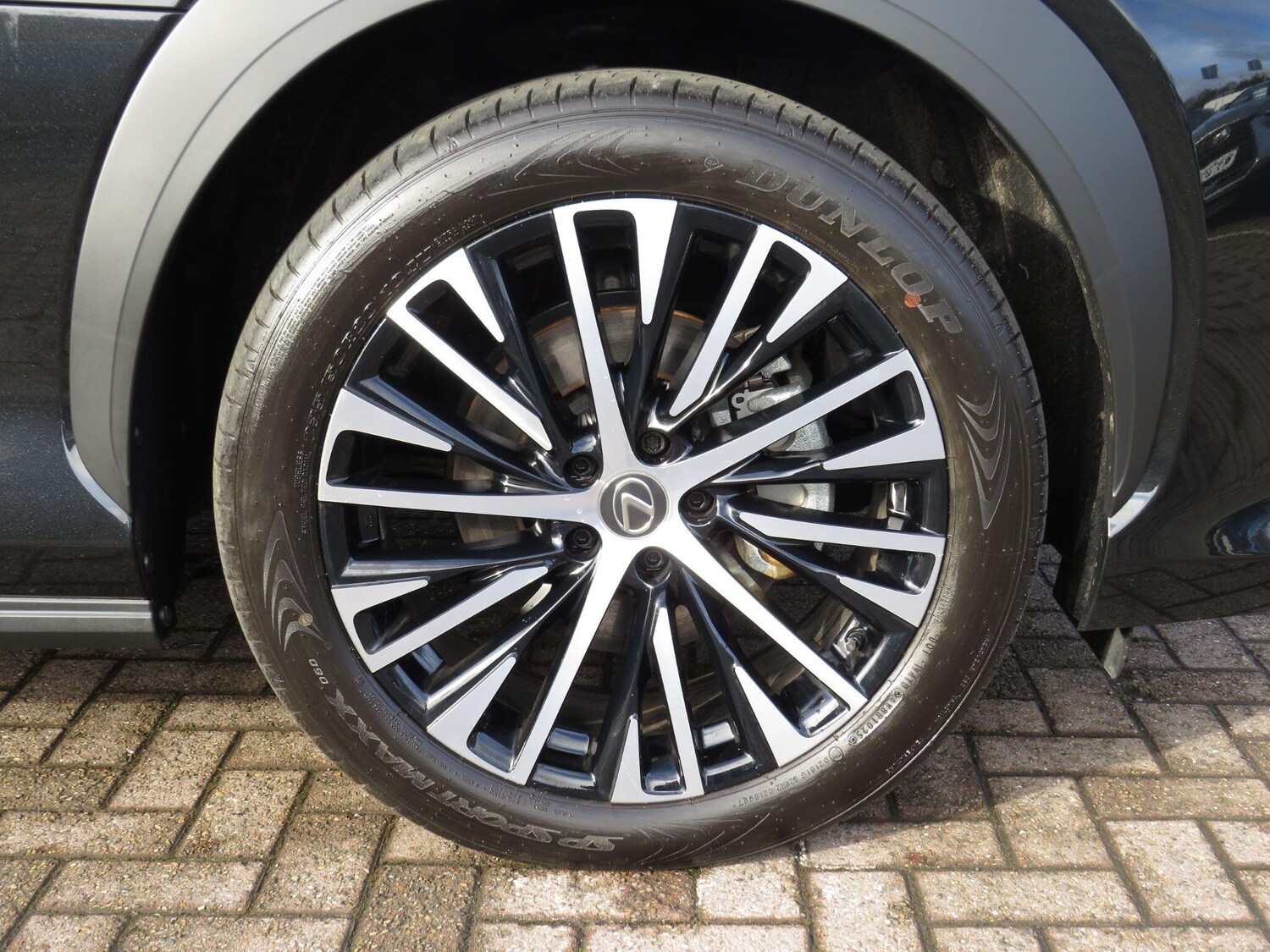 Used Lexus RZ 2025 for sale - 77574016: Photo 11