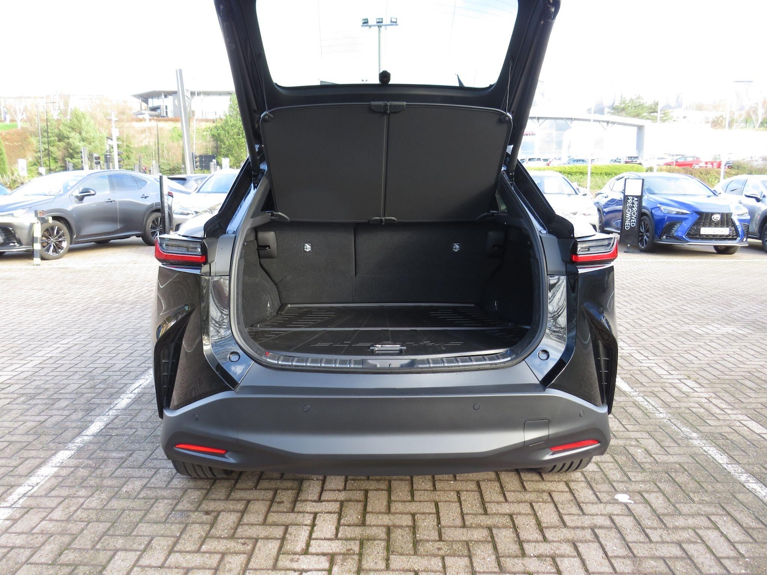 Used Lexus RZ 2025 for sale - 77574016: Photo 12