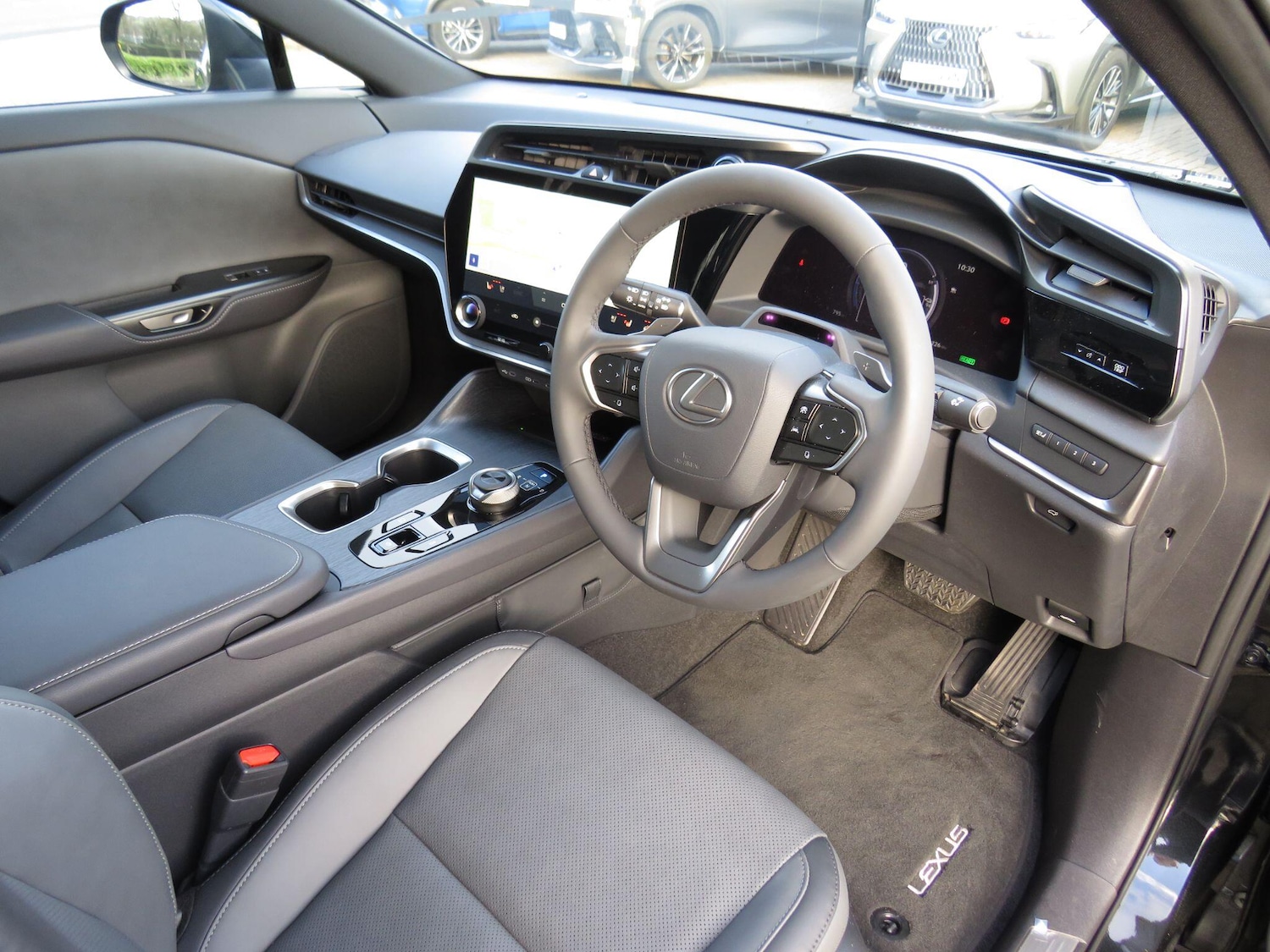 Used Lexus RZ 2025 for sale - 77574016: Photo 13