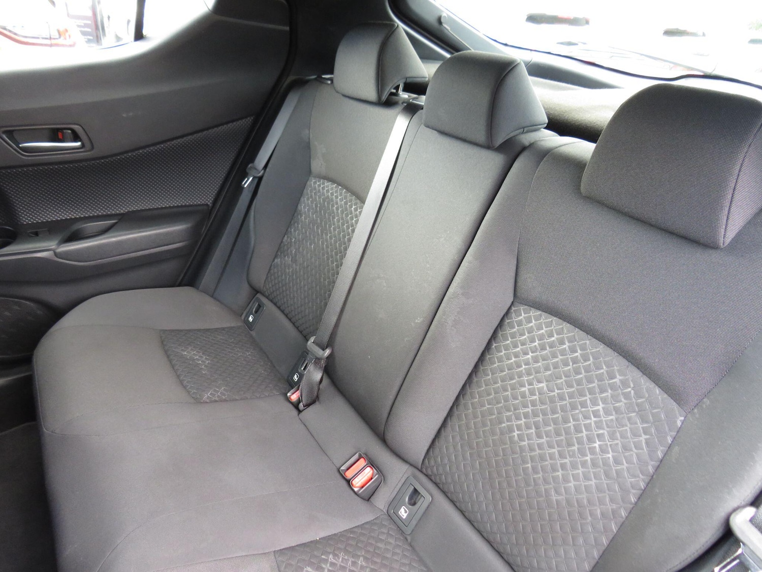 Used Toyota C-HR for sale - 78072218: Photo 19