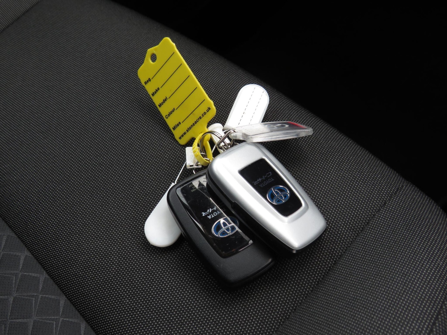 Used Toyota C-HR for sale - 78072218: Photo 24