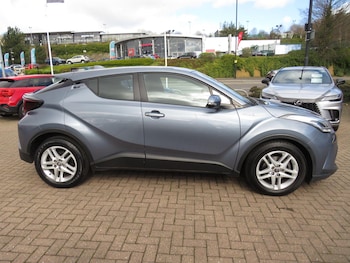 Used Toyota C-HR 2021 for sale - 78072218: Photo