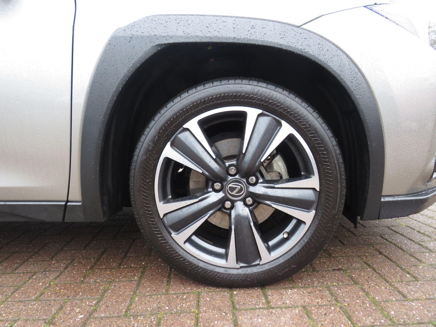 Used Lexus UX 2023 for sale - 77376080: Photo 11