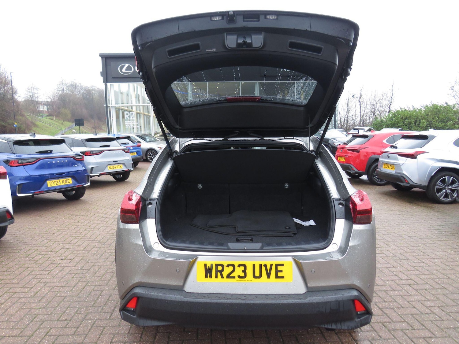 Used Lexus UX 2023 for sale - 77376080: Photo 12