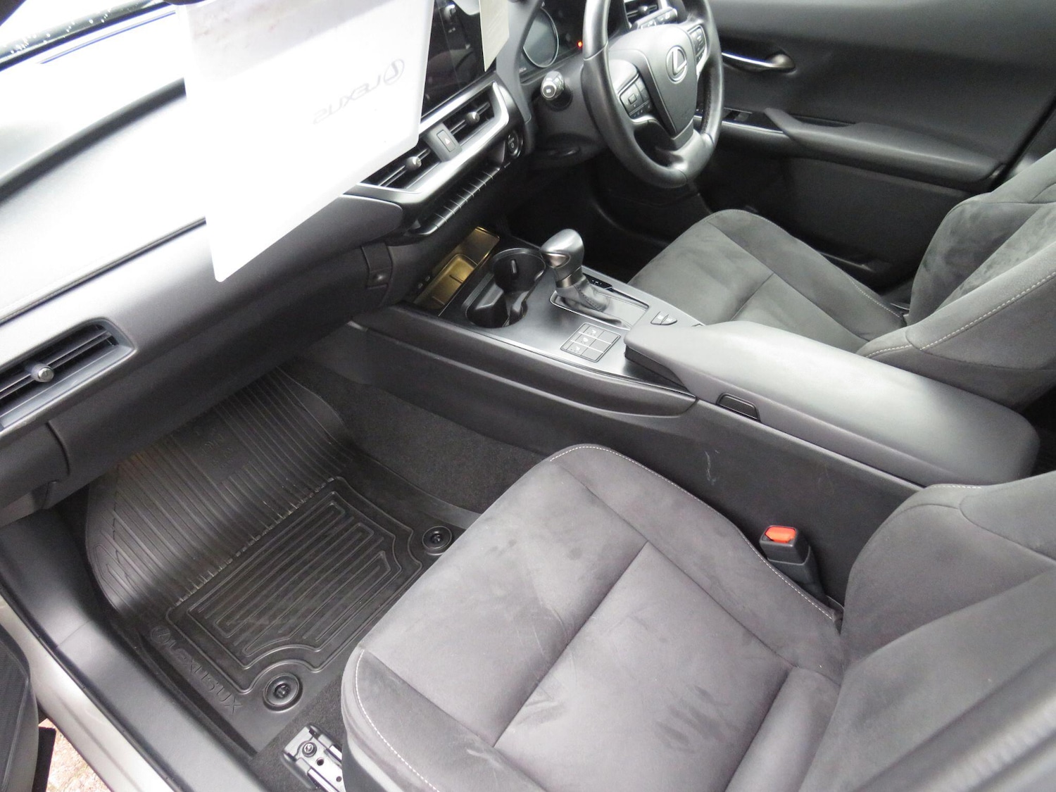 Used Lexus UX 2023 for sale - 77376080: Photo 14