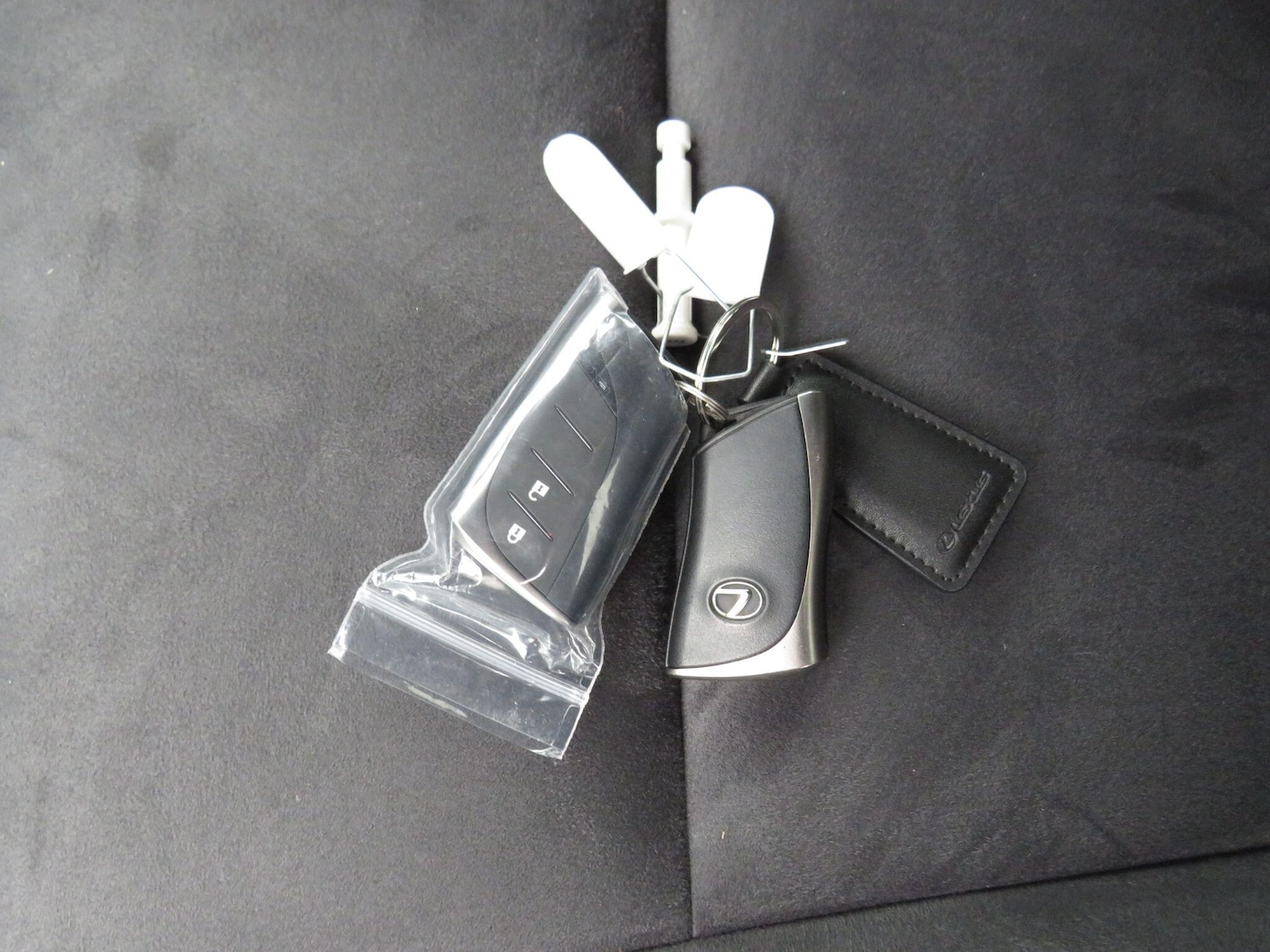 Used Lexus UX 2023 for sale - 77376080: Photo 21