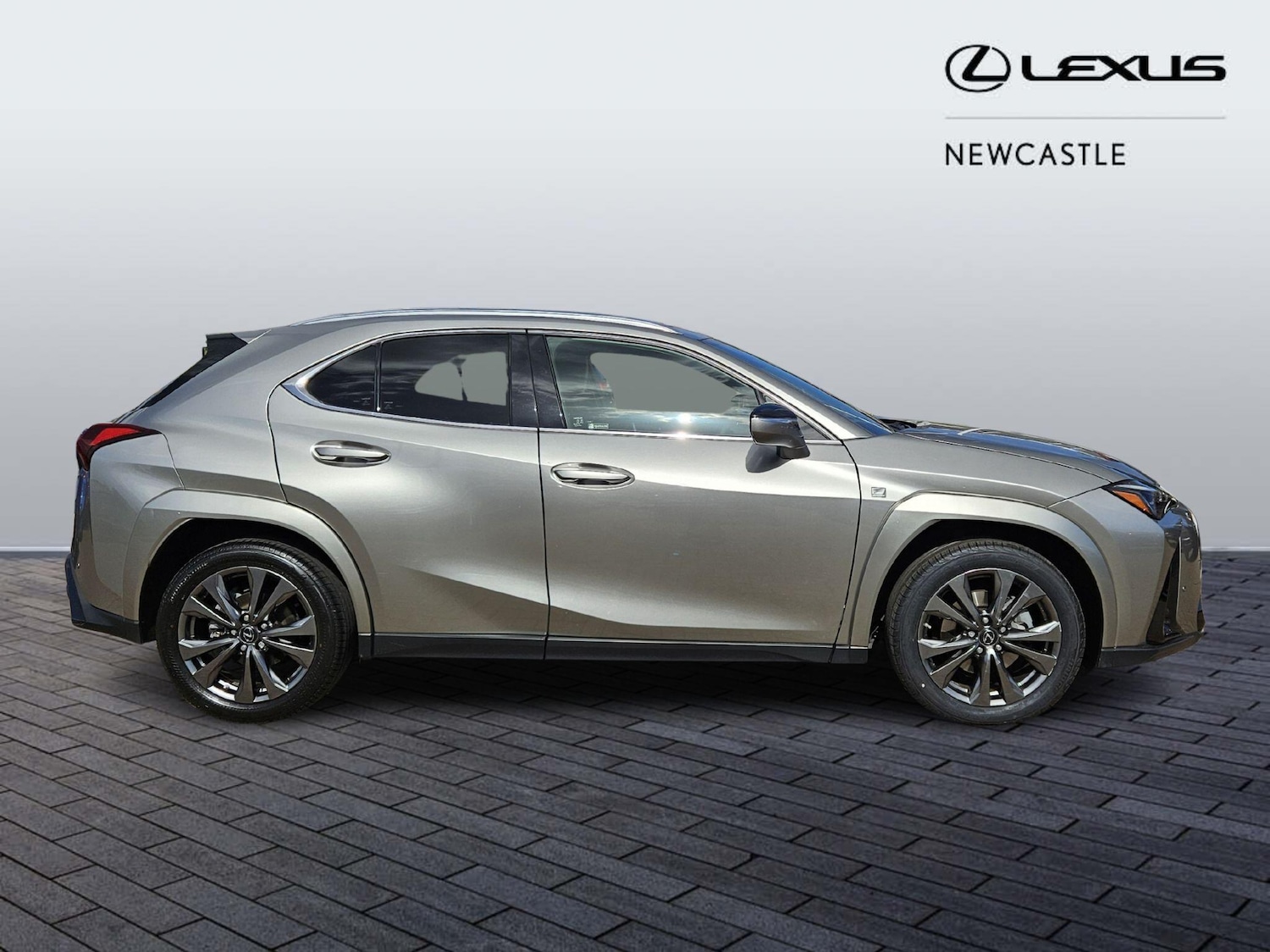 Used Lexus UX 2023 for sale - 78006915: Photo 2