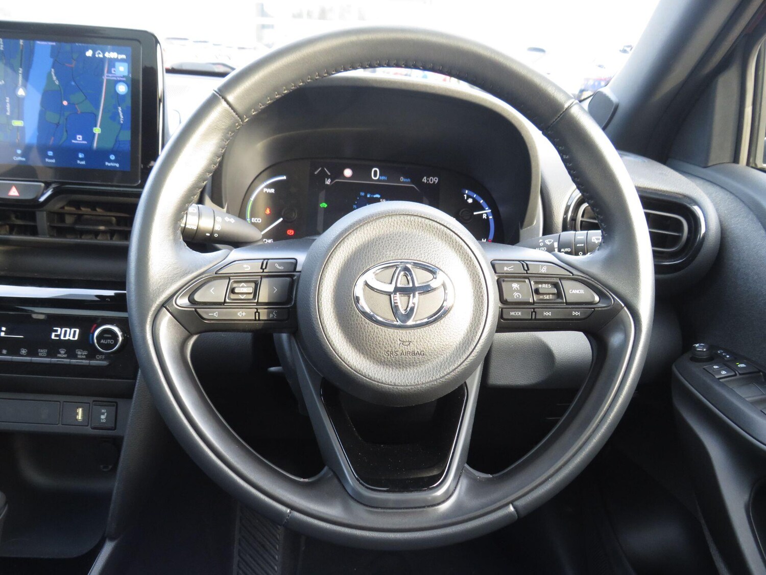 Used Toyota Yaris Cross 2022 for sale - 77768133: Photo 15