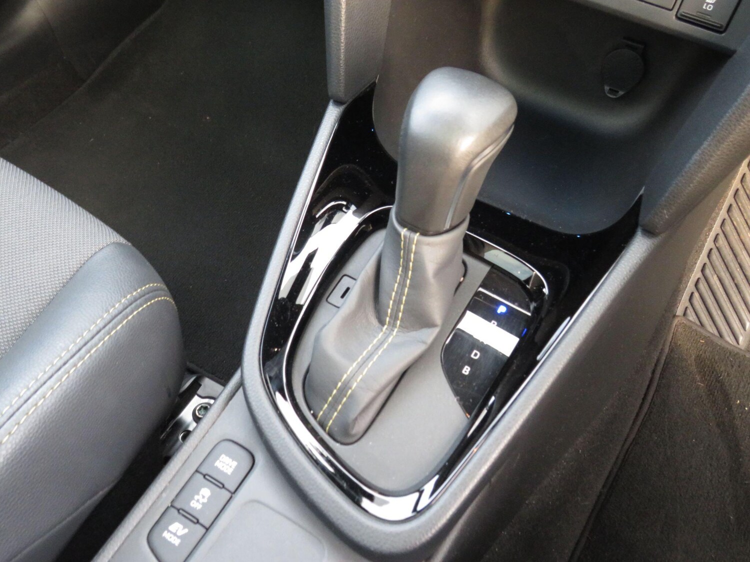 Used Toyota Yaris Cross 2022 for sale - 77768133: Photo 18